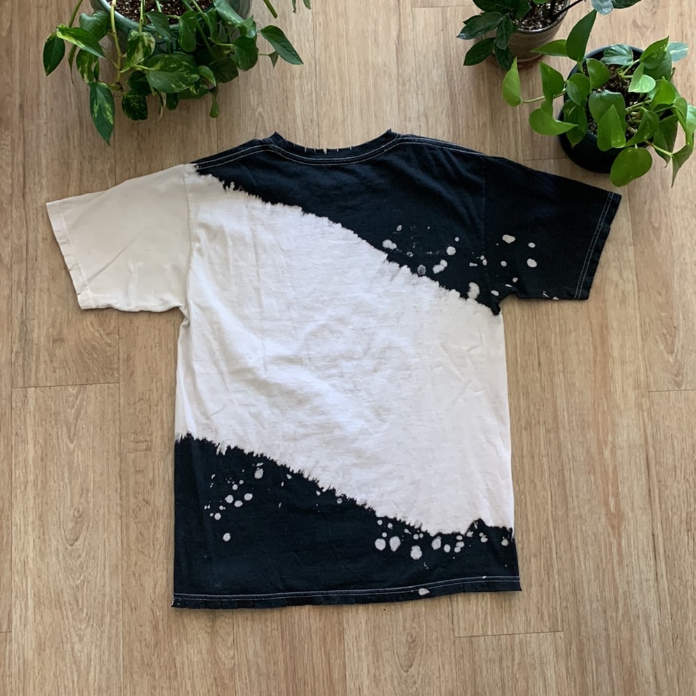 Pink Floyd Tee - Picture 9 of 10